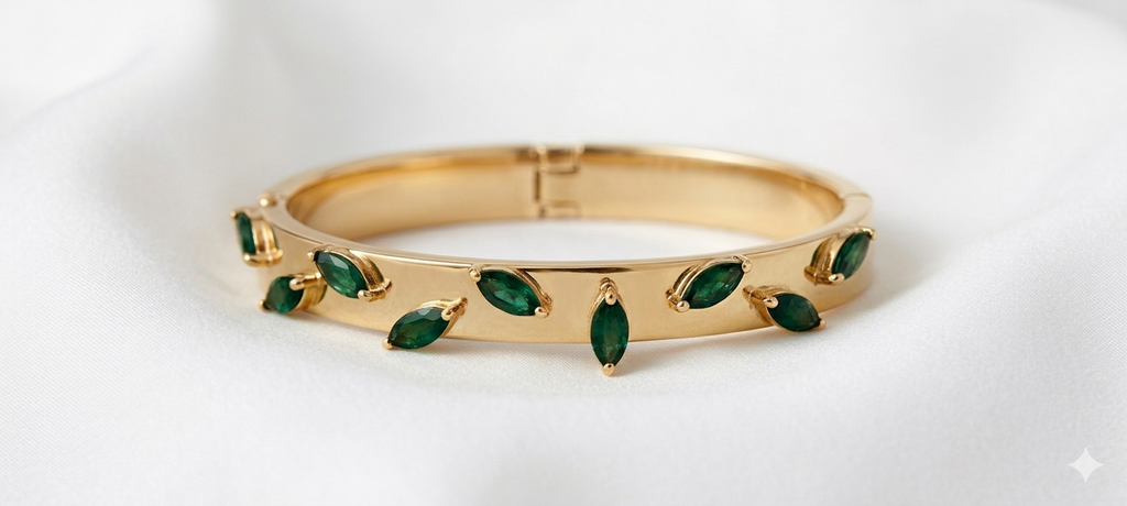 Serene Emerald Vine Bangle | Sleek Design for Small Wrists | Anti-Tarnish 18K Gold Plated | Waterproof & Hypoallergenic