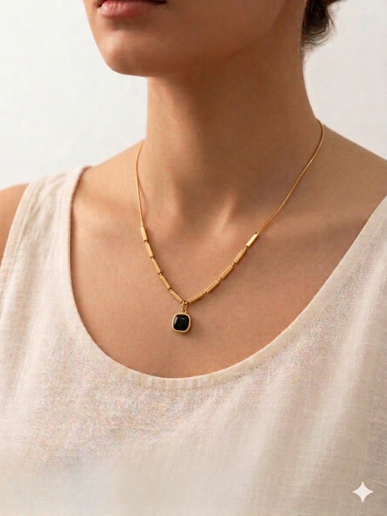 The Axis (Black) Anti-Tarnish Pendant 18k Gold Plated Waterproof & Long Lasting